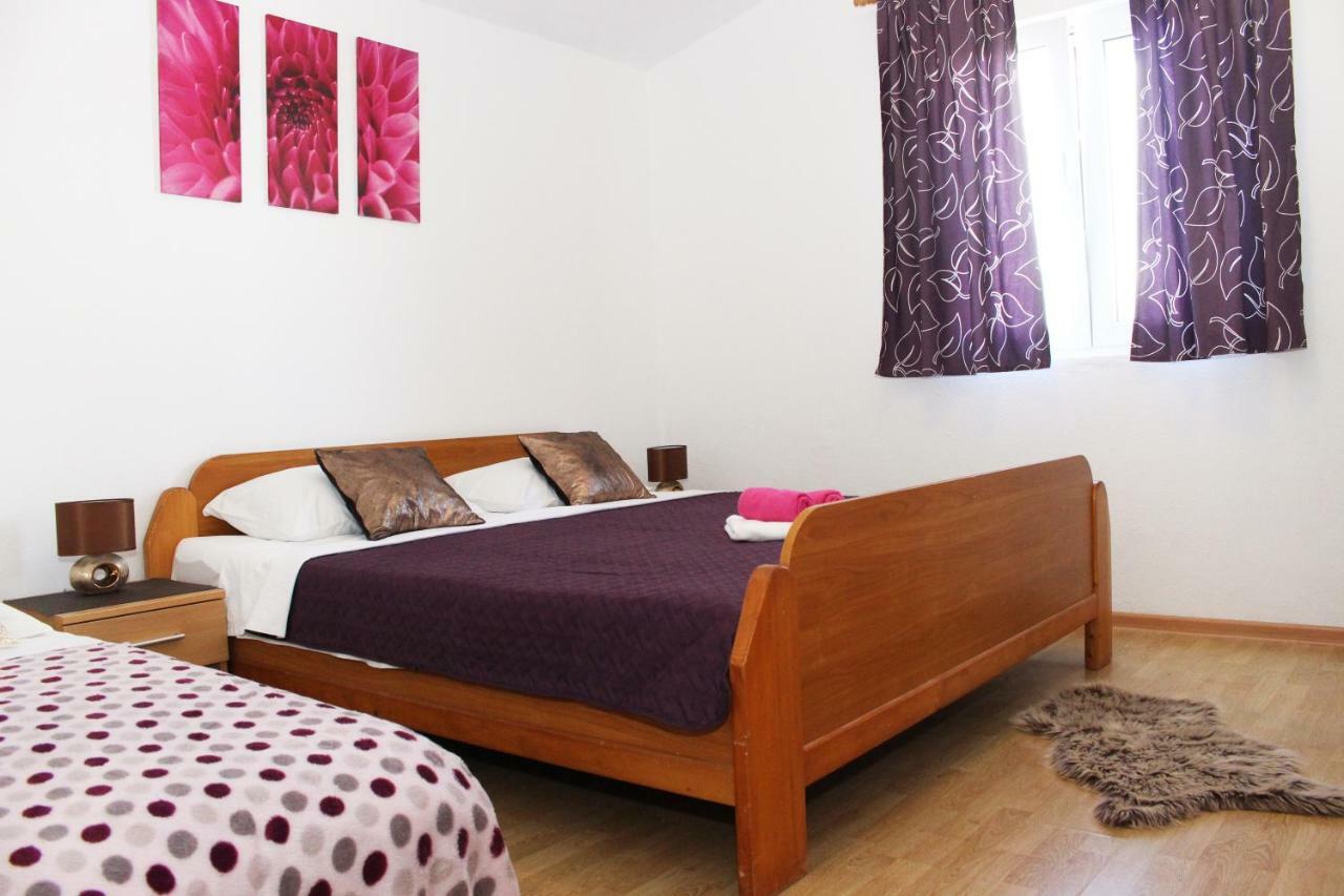 Apartments & Rooms Milena Vodice Exterior foto